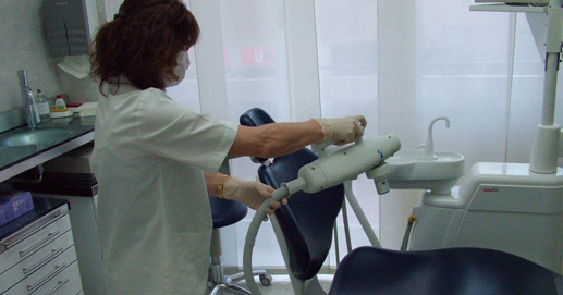 Studio Dentistico - Fase di sanificazione ambientale